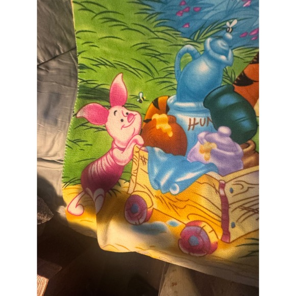 Disney Winnie the Pooh Y2K Style Fleece Blanket Tigger Piglet Kids Throw - Picture 11 of 16